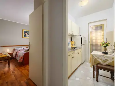 Ferienwohnung für 2 Personen (30 m²) in Poreč 8/10