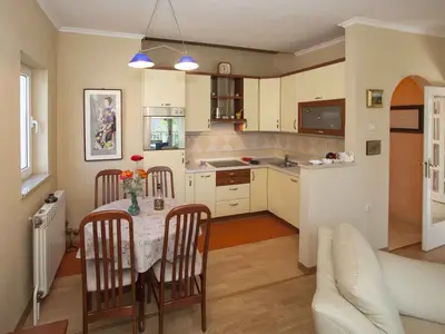 Ferienwohnung für 2 Personen (55 m²) in Poreč 9/10