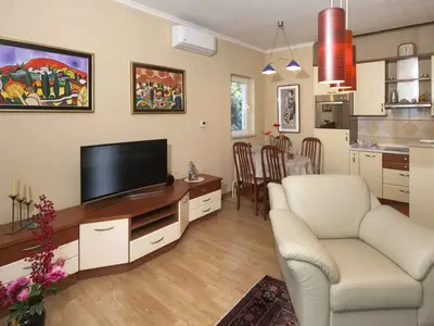 Ferienwohnung für 2 Personen (55 m²) in Poreč 10/10