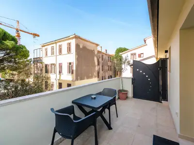 Ferienwohnung für 4 Personen (40 m²) in Poreč 1/10