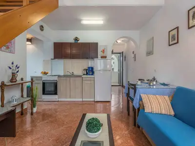 Ferienwohnung für 2 Personen (45 m²) in Poreč 1/10