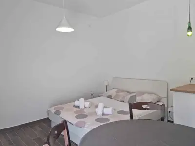 Ferienwohnung für 2 Personen (30 m²) in Poreč 9/10