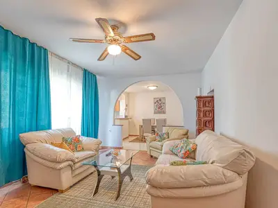 Ferienwohnung für 4 Personen (76 m²) in Poreč 1/10