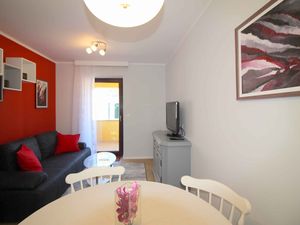 23781693-Ferienwohnung-3-Poreč-300x225-4