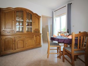 22806417-Ferienwohnung-4-Poreč-300x225-5