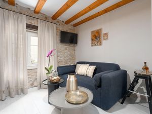 23967031-Ferienwohnung-2-Poreč-300x225-5