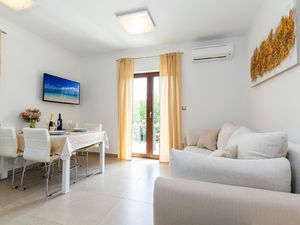 Ferienwohnung für 4 Personen (45 m²) in Poreč