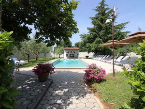 23769142-Ferienwohnung-6-Poreč-300x225-2