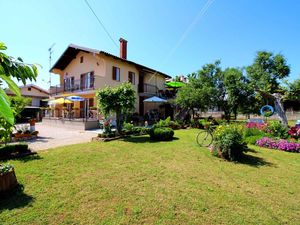 23774127-Ferienwohnung-4-Poreč-300x225-1