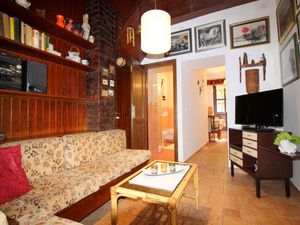 23777396-Ferienwohnung-5-Poreč-300x225-5