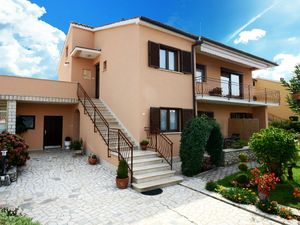 23525192-Ferienwohnung-4-Poreč-300x225-2