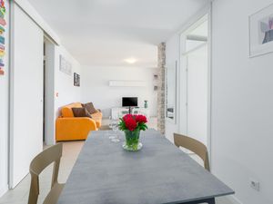 22197723-Ferienwohnung-3-Poreč-300x225-5