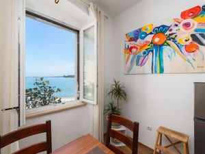 19296097-Ferienwohnung-4-Poreč-300x225-1