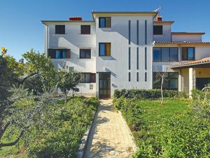 23725962-Ferienwohnung-4-Poreč-300x225-0