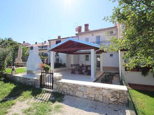 23777387-Ferienwohnung-6-Poreč-300x225-4