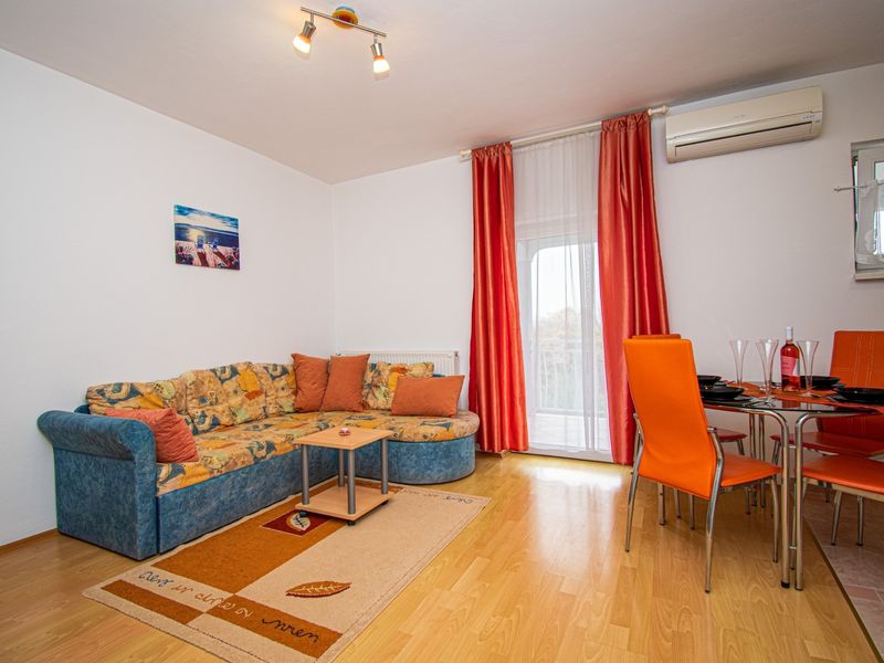 23665120-Ferienwohnung-4-Poreč-800x600-1