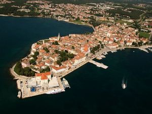 Ferienwohnung mit Schlafzimmer (32 m²) in Poreč