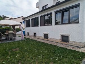 24043329-Ferienwohnung-2-Poreč-300x225-2