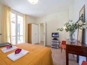 23706013-Ferienwohnung-4-Porlezza-300x225-5