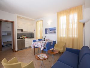 23706016-Ferienwohnung-4-Porlezza-300x225-2