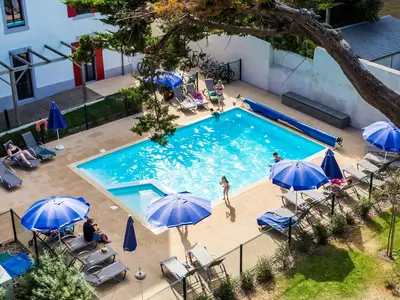 PoolOfHouse