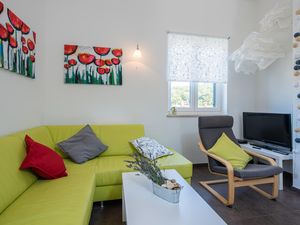 23720641-Ferienwohnung-8-Porozina-300x225-2