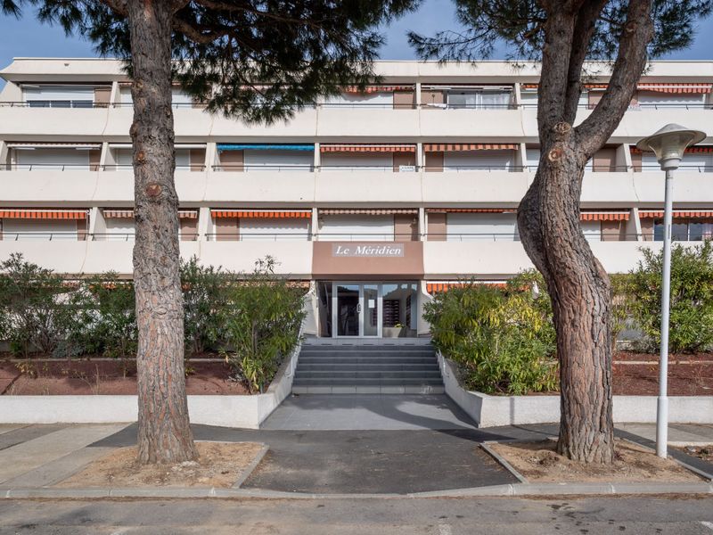 23854268-Ferienwohnung-4-Port Camargue-800x600-1