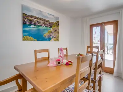 DiningRoom