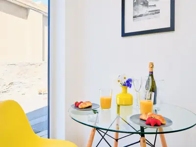 DiningRoom
