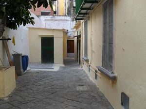 23704156-Ferienwohnung-4-Portici-300x225-2