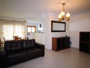 21962859-Ferienwohnung-5-Portimão-300x225-2