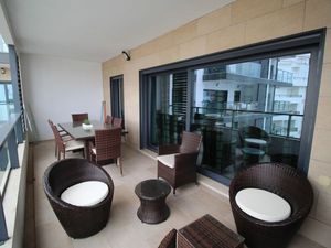 21962905-Ferienwohnung-4-Portimão-300x225-3