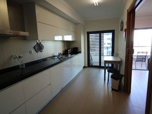 21962937-Ferienwohnung-6-Portimão-300x225-2