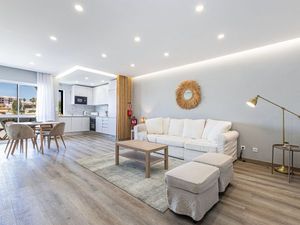 23703894-Ferienwohnung-4-Portimão-300x225-0