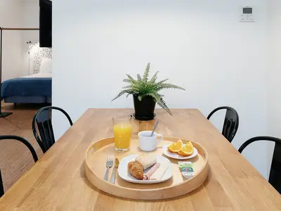 DiningRoom