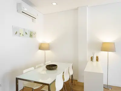 DiningRoom