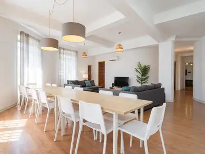 DiningRoom