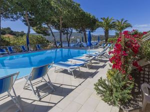 23921402-Ferienwohnung-5-Porto Azzurro-300x225-0