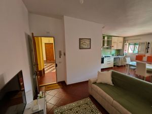 23992752-Ferienwohnung-5-Porto Azzurro-300x225-5