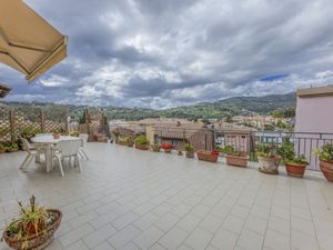 24017628-Ferienwohnung-4-Porto Azzurro-300x225-1