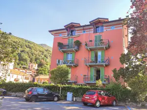 Ferienwohnung für 3 Personen (80 m²) in Porto Ceresio