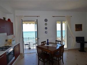 23954519-Ferienwohnung-4-Porto Maurizio-300x225-3