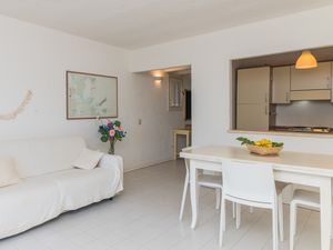 23707283-Ferienwohnung-4-Porto San Paolo-300x225-3