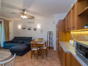 23707364-Ferienwohnung-4-Porto San Paolo-300x225-4