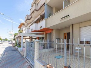 23695006-Ferienwohnung-6-Porto Sant'Elpidio-300x225-1