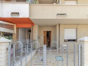 23695006-Ferienwohnung-6-Porto Sant'Elpidio-300x225-2