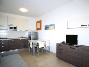 23287631-Ferienwohnung-8-Porto Santa Margherita-300x225-4