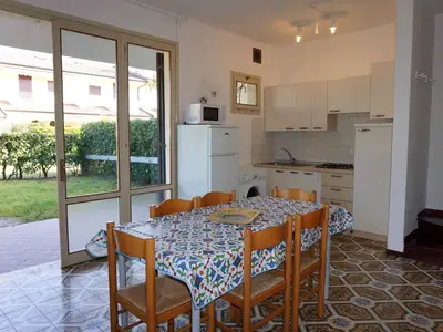 Ferienwohnung für 6 Personen (60 m²) in Porto Santa Margherita 5/10