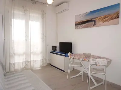 Ferienwohnung für 2 Personen (12 m²) in Porto Santa Margherita 5/10