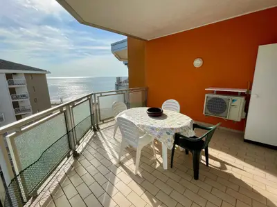 Ferienwohnung für 5 Personen (45 m²) in Porto Santa Margherita 4/10